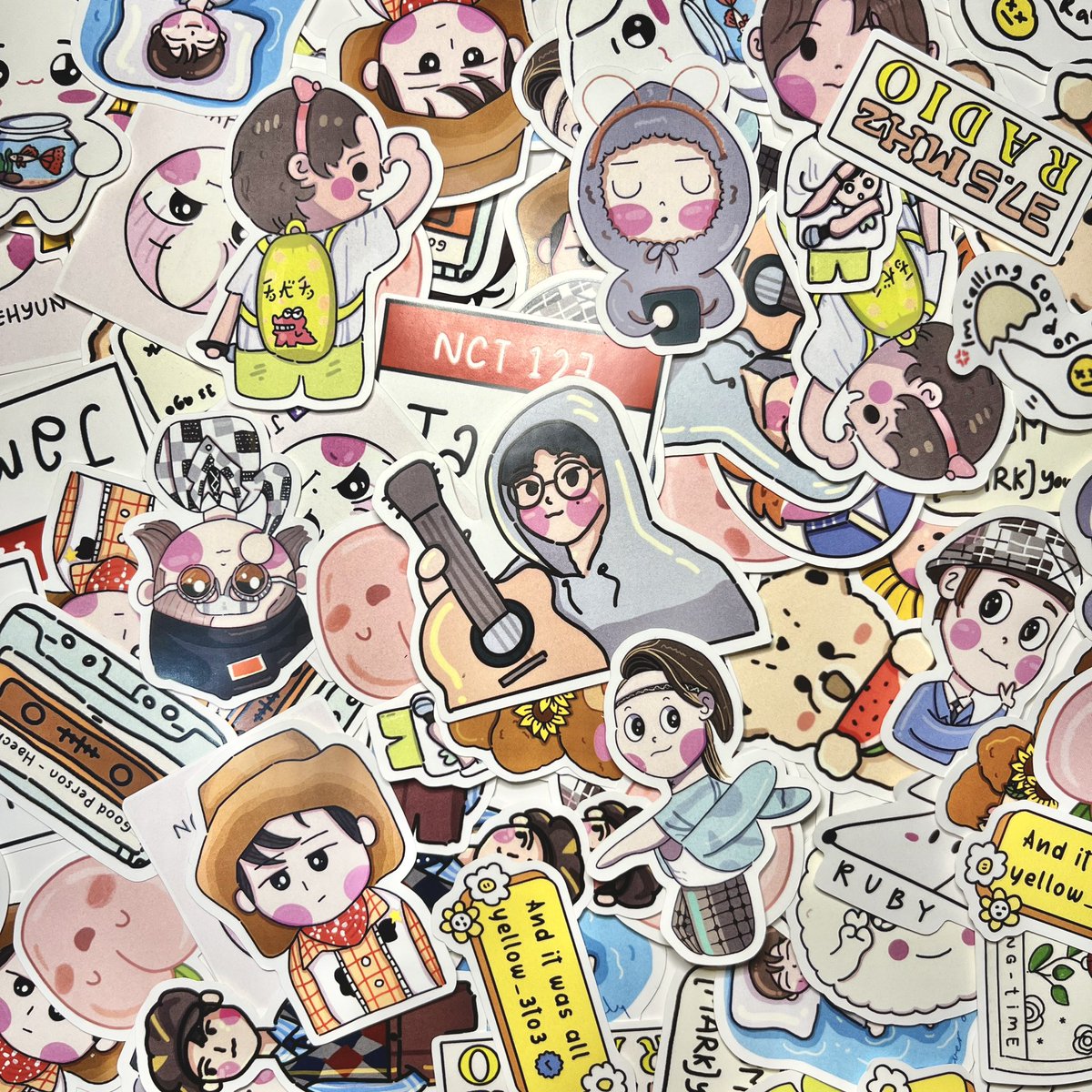 sticker shop 🛒 || wts preloved teulight v1 tweet media