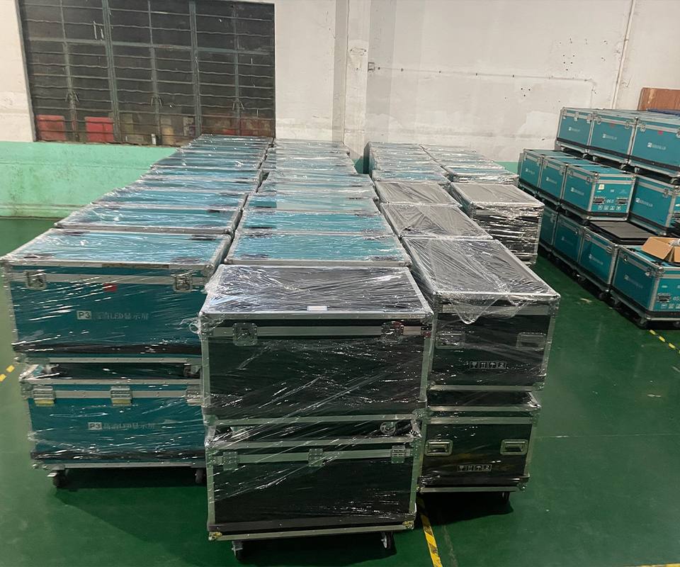 BAITRONICS's tweet image. 🎉2024 Enter the Russian market —400m² XY Series P3.9 outdoor led screen.
🔗Learn More：baitronics.com/.../baitronics…
#BAITRONICS #XYPROSeries #LEDDisplays #Innovation #LEDVideoWall #ledscreen #ledfloor #dooh #leddisplay #rentalscreen #show #music #outdoor