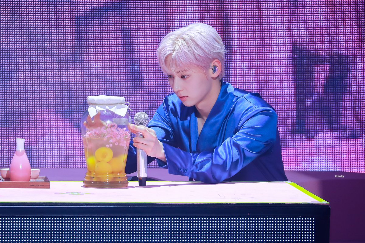 Priority89's tweet image. 240310 👼

#황민현 #HWANGMINHYUN 
#민현 #MINHYUN #도원결의