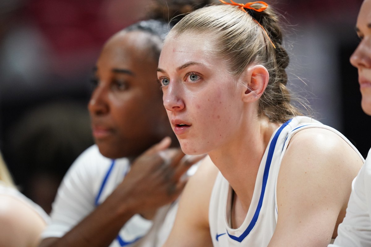BroncoSportsWBB's tweet photo. 𝐒𝐇𝐄 𝐆𝐎𝐓 𝐈𝐓! 🤯

Abby Muse recorded the 3⃣RD 𝐓𝐑𝐈𝐏𝐋𝐄 𝐃𝐎𝐔𝐁𝐋𝐄 in program history!

The senior checks out with 12 points, 11 rebounds and 10 assists!

#BleedBlue | #WhatsNext https://t.co/LMu6qIugeF