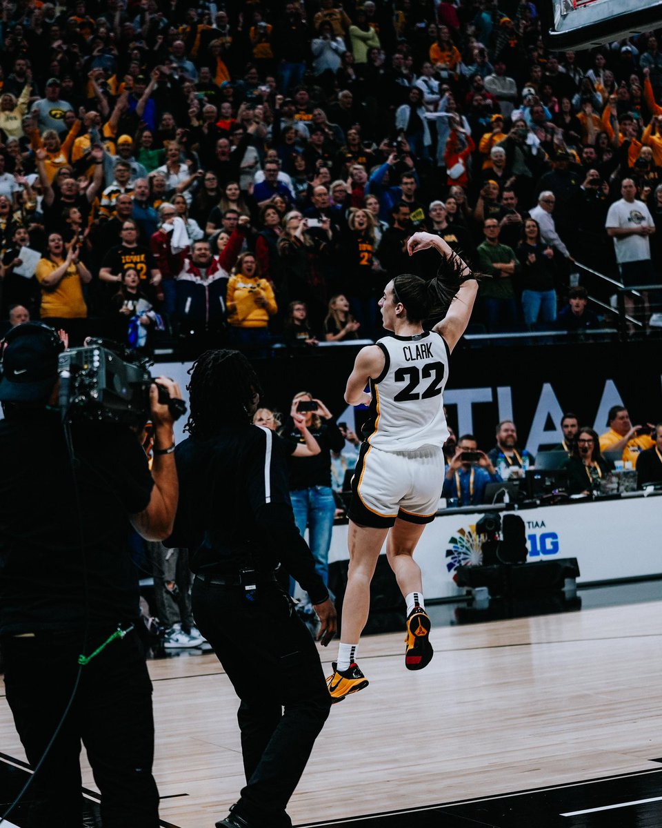 Bri Lewerke tweet media