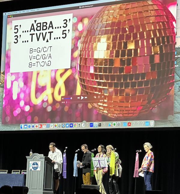 Clever & brilliant #TAGC24 ABBA Tribute incandescently performed by @wyomingwormboy @EricSHaag @ErinAsayo @GumiennyTi37541 @Worm_Diva (I think) to close TAGC Variety Show. Here is the VIMEO link to view the video: vimeo.com/921874040 (~9min) Sorry I missed the start