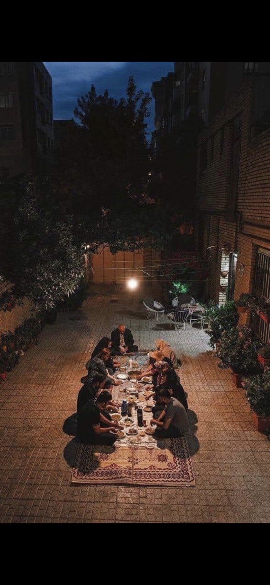 sash172's tweet photo. بُكل مايحمله القلبُ..
من حب وشوق وإحتياج..
أهلاً رمضان 🌙
 #مبارك_عليكم_الشهر https://t.co/N8WRYB72eT