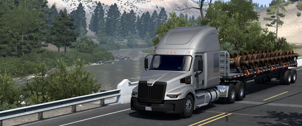 Just_A_Z71's tweet photo. I hope everyone had a great weekend! @SCSsoftware @WstrnStarTrucks #AmericanTruckSimulator #WesternStarTrucks https://t.co/KlXM60CVtK