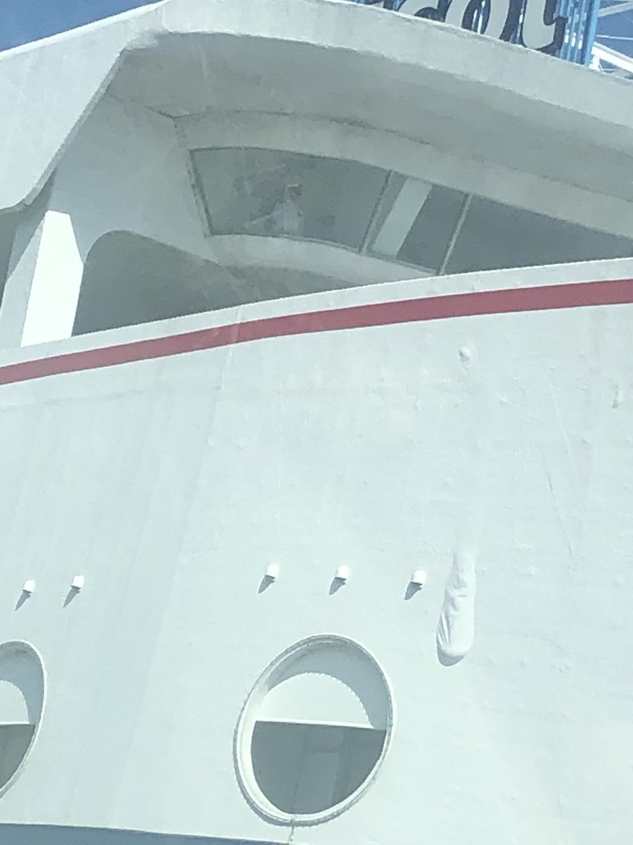 isojimadamu's tweet image. 女の子に教えてもらったんだけど船長おった！！
はじめて知ったwww