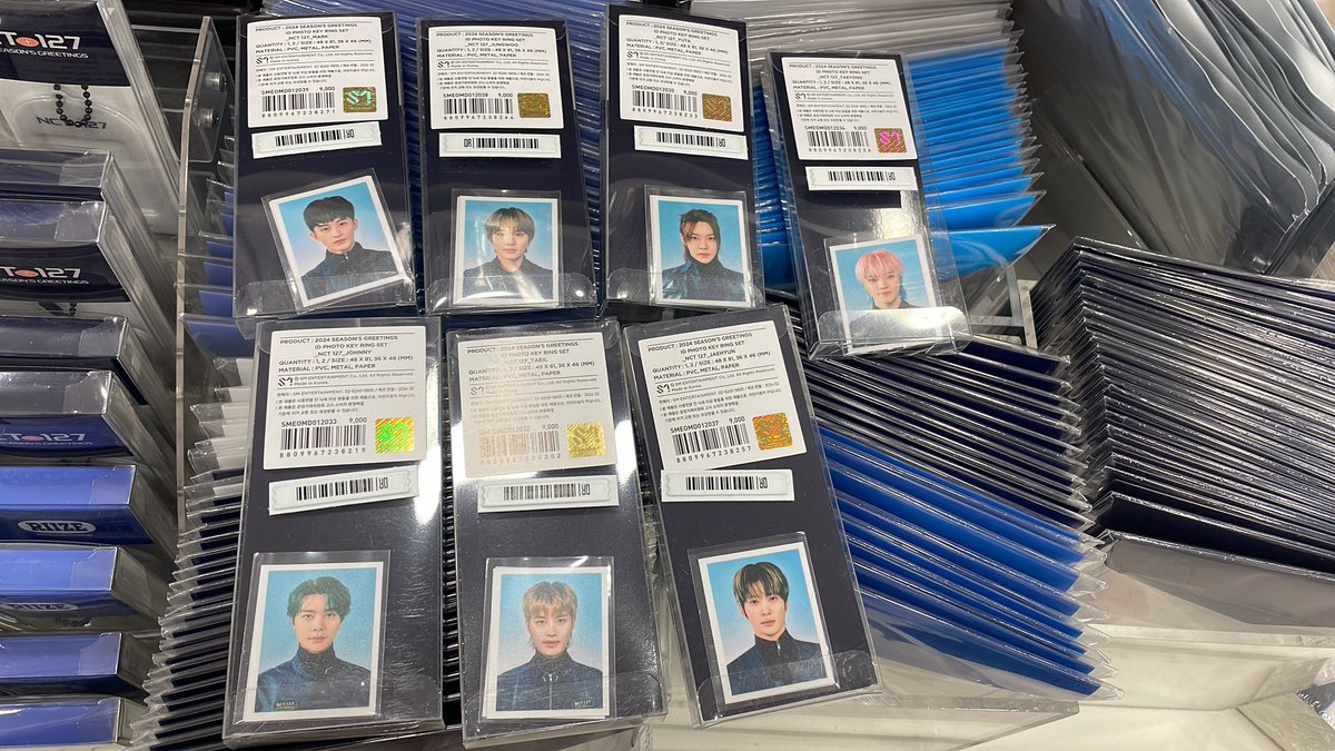 Kkugisell's tweet photo. 판매 이적 SMartist 시즌 그리팅 MD 2024 오프라인 구매  Sell season greetings 2024 md sg offline purchase 

Order dm or https://t.co/Hzv4gja5DA

판매 구매 이체 대행 송금 창고 한국 서비스 wts 엘프 소네 엑솔 superjunior snsd shinee exo redvelvet nct127 nctdream wayv aespa riize https://t.co/FFQ9OJHOYN