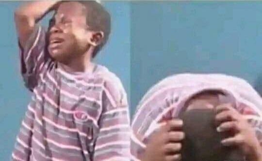Isahazara19's tweet photo. Some houses 🏠 didn't even bother to wake up for Sahur cuz they have nothing to eat on First Ramadan 📿🕌...
#رمضان 
#FirstRamadan https://t.co/oeYAENr1Zk