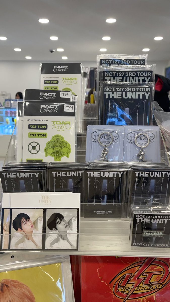 Kkugisell's tweet photo. nct127 유니티 공식 콘서트 MD 양도 판매 판매 양도 Sell NCT127 Unity official Md offline purchase

Dm or https://t.co/Hzv4gja5DA 

판매 구매 이체 대행 송금 창고 한국 서비스 wts 엔시티 nctzen 태일 태용 유타 재현 윈윈 마크 해찬 https://t.co/HD5W03cyfv