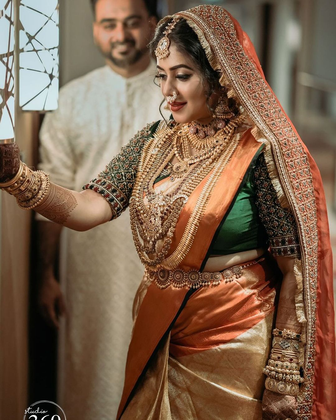 Shamna Kasim Beautiful Latest, Actress Hot Mallu Aunty, iiQ8, పూర్ణ Poorna 