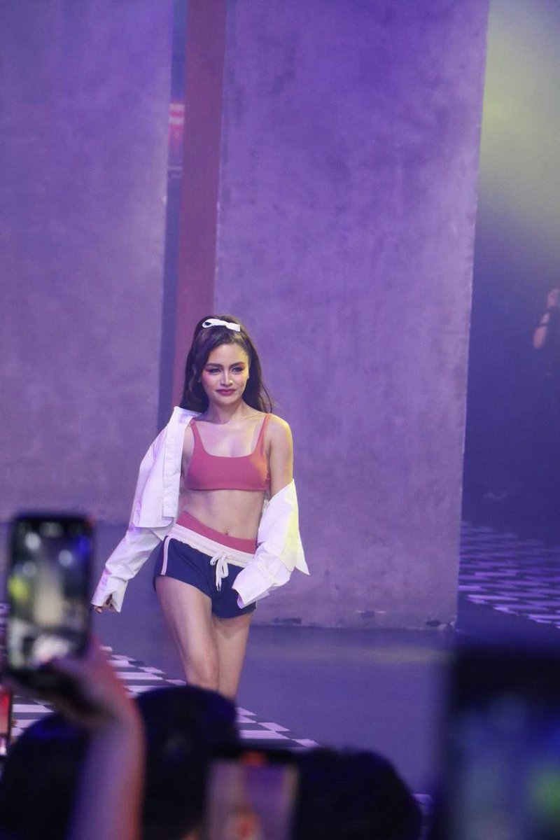riseartistsph's tweet photo. Slay the runway, #Vivoree! 🔥 #TeamRISE will always cheer for you! 🫶🏼 https://t.co/S6KS3h9bge
