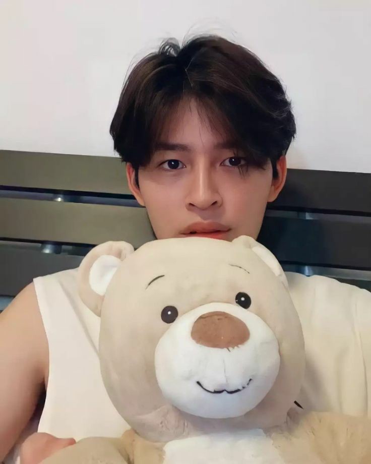 naranaraviiit's tweet photo. boneka emang sebuah patung
tapi cintaku padamu tak terhitung

[#TSD #ThaiSelcaDay #ppnaravit ] https://t.co/WSAH56dC8T