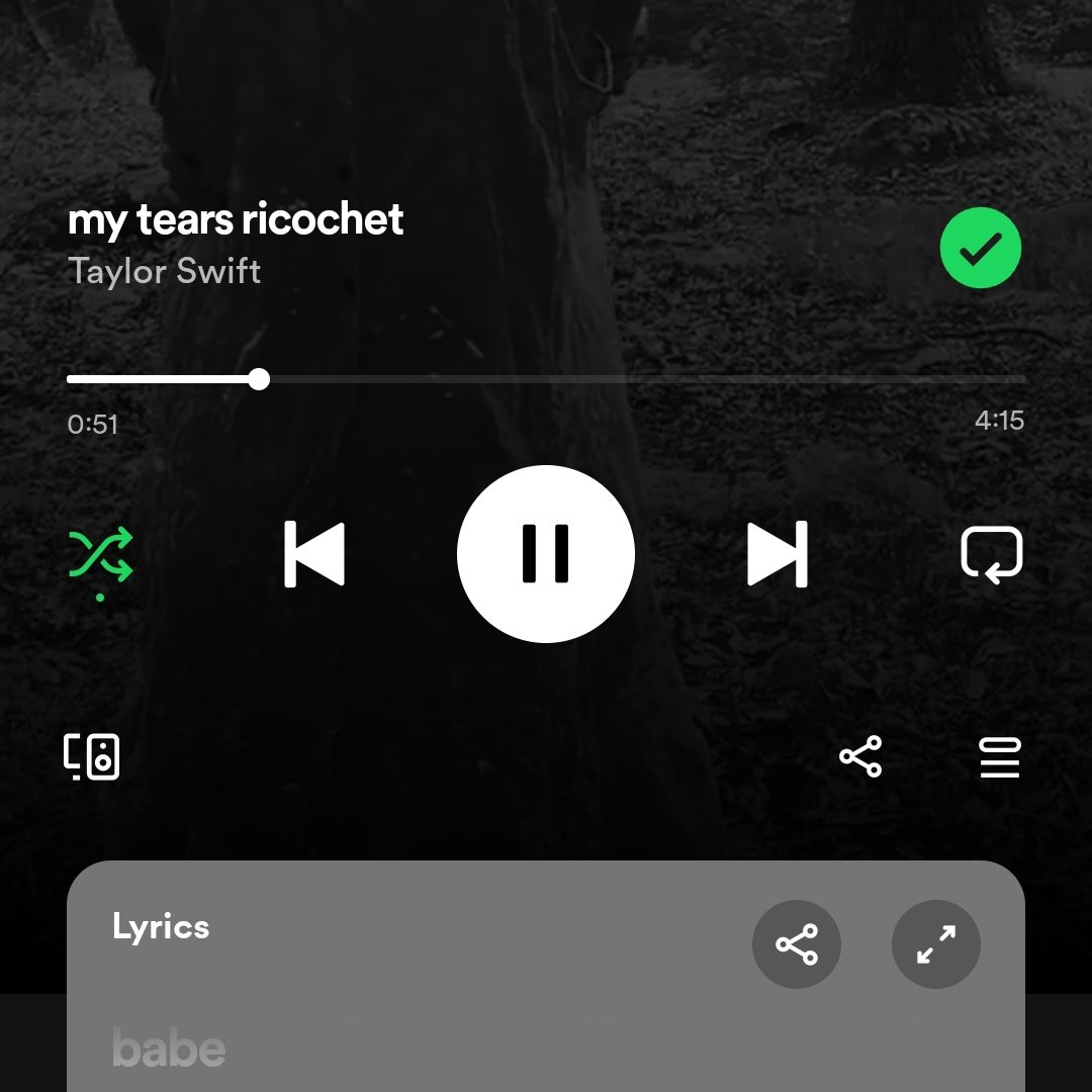 Facttious's tweet image. And if I'm dead to you why are you at the wake bersama cantikku.