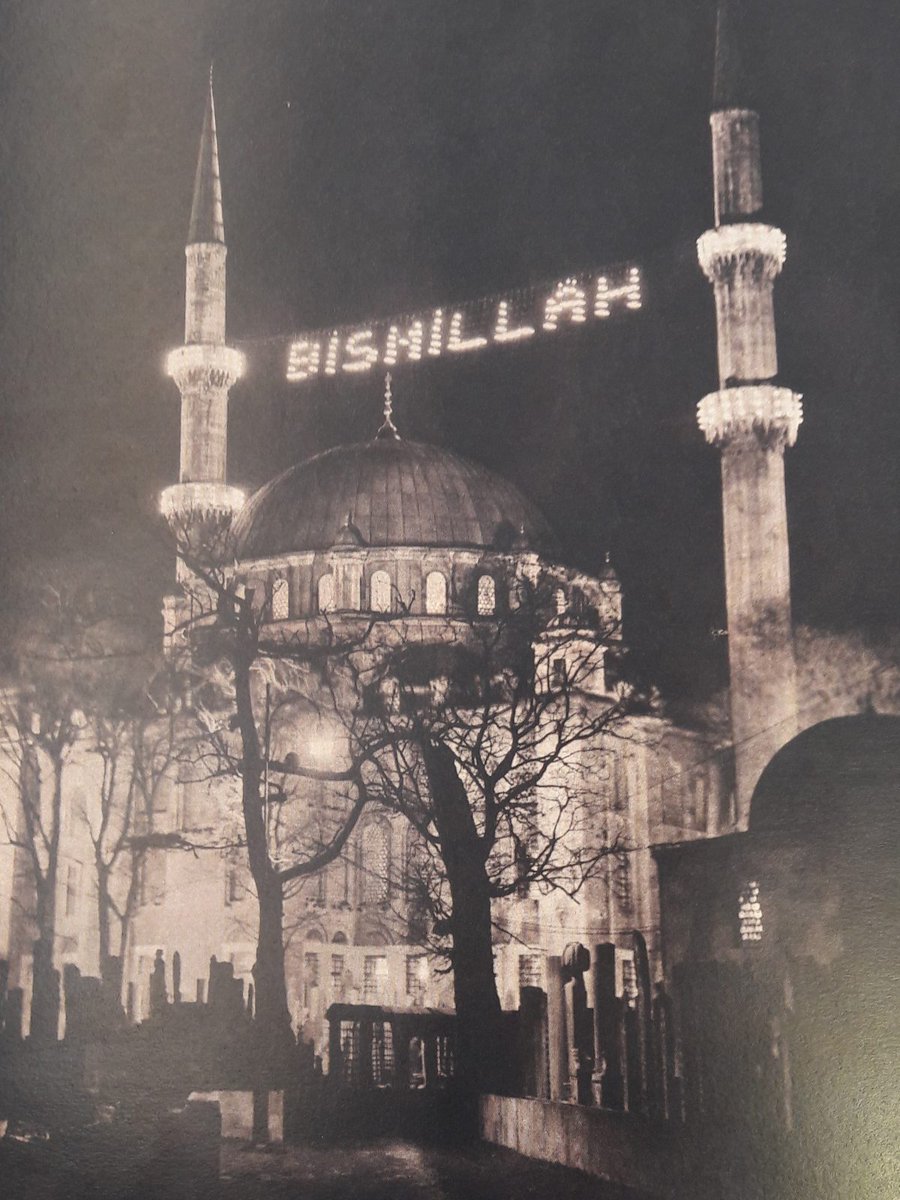 On bir aydır gideli biz de çekerdik hicrân Merhaba etdi bizimle yine Şehr-i Ramazan. Bahtî (I.Ahmed)