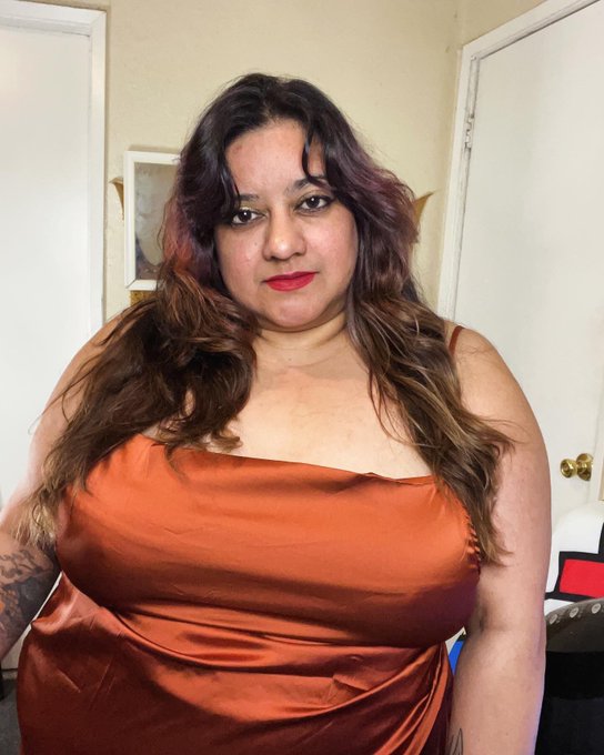 Outfits for a potential torrid haul YouTube clip! Plus one with my bra showing lol hope y&rsquo;all&rsquo;s day was<a href="/tag/clips4sale"class="tags"><span>#clips4sale</span></a>