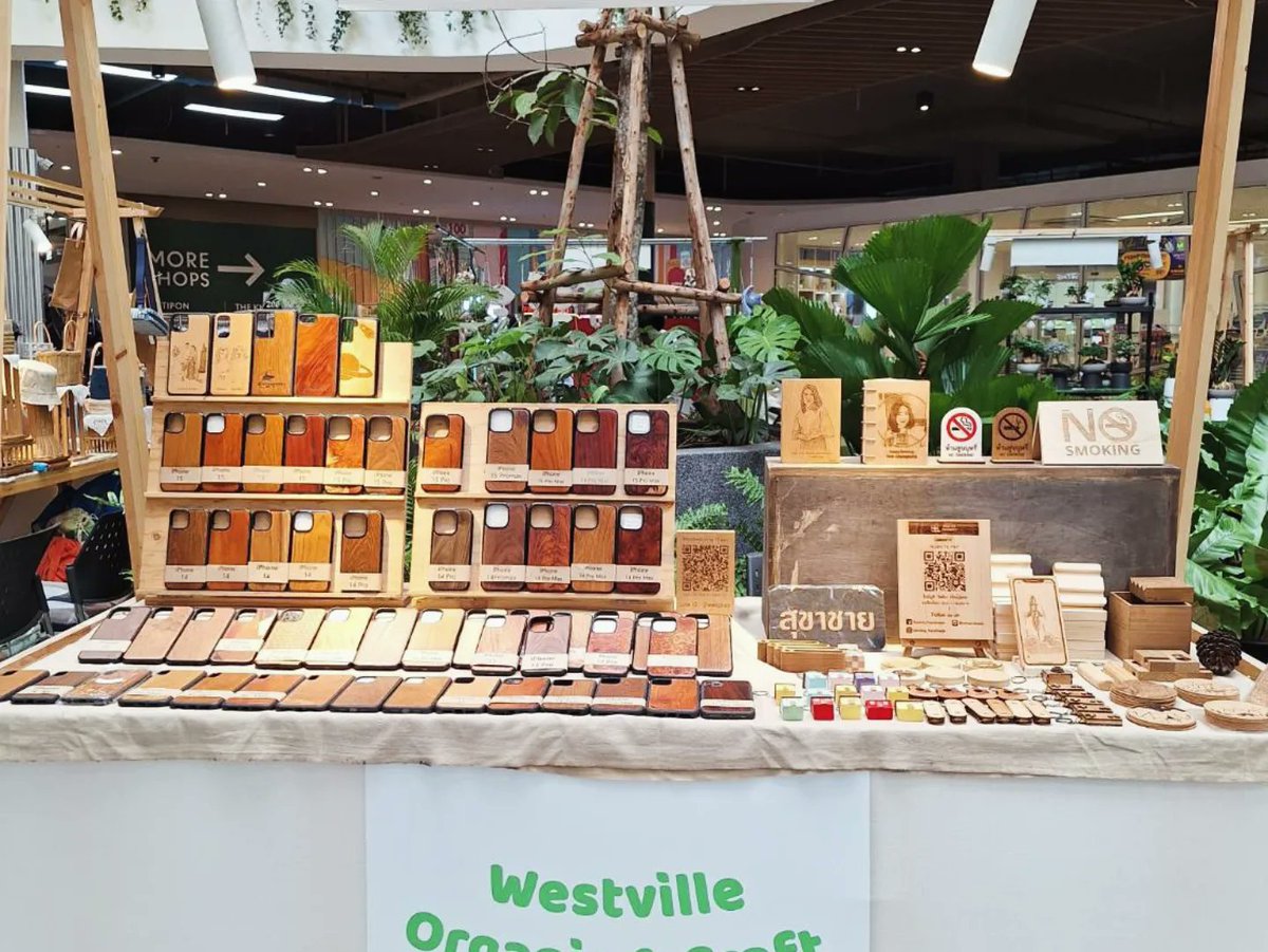 wwcshop's tweet photo. ตอนนี้มีงานออกร้านอยู่ที่ Central Westville
ชั้น1 หน้า Amazon 
ระหว่างวันที่ 11-17 มีนาคม
ท่านใดอยู่ใกล้แวะมาทักทายกันได้นะครับ
_
สนใจสั่งซื้อได้ทาง
LINE 👉  id wwcshop 
_
#เคสไม้ #เคสกันกระแทก #เคสแฮนด์เมด #พวงกุญแจสลักชื่อ #ของขวัญวันสำคัญ #ของขวัญทำจากไม้ #ป้ายไม้ #wwcshop https://t.co/9qE0c0qONt