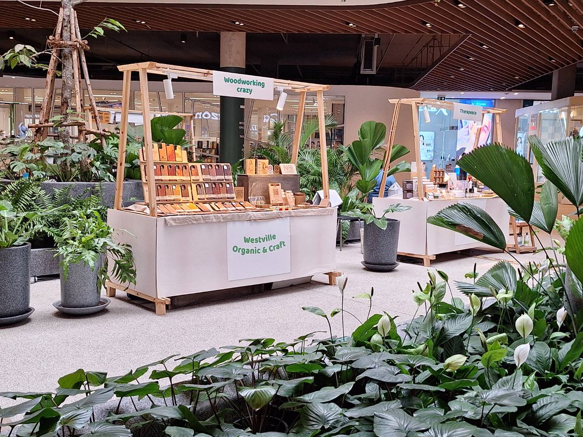 wwcshop's tweet photo. ตอนนี้มีงานออกร้านอยู่ที่ Central Westville
ชั้น1 หน้า Amazon 
ระหว่างวันที่ 11-17 มีนาคม
ท่านใดอยู่ใกล้แวะมาทักทายกันได้นะครับ
_
สนใจสั่งซื้อได้ทาง
LINE 👉  id wwcshop 
_
#เคสไม้ #เคสกันกระแทก #เคสแฮนด์เมด #พวงกุญแจสลักชื่อ #ของขวัญวันสำคัญ #ของขวัญทำจากไม้ #ป้ายไม้ #wwcshop https://t.co/9qE0c0qONt