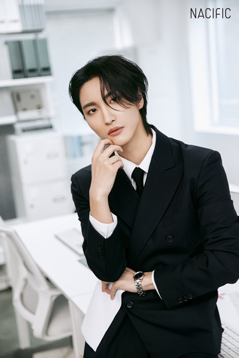 KrNacific's tweet photo. 𝙉𝘼𝘾𝙄𝙁𝙄𝘾 𝙓 𝘼𝙏𝙀𝙀𝙕

𝐖𝐞𝐥𝐜𝐨𝐦𝐞 𝐭𝐨 𝐍𝐀𝐂𝐈𝐅𝐈𝐂 𝐎𝐅𝐅𝐈𝐂𝐄!

박성화 팀장's PICK!

100시간 고보습 마르지 않는 우유쎄라
네시픽 우유크림 앰플

#네시픽 #에이티즈 #성화 #우유앰플
#nacific #ATEEZ #SEONGHWA https://t.co/cos4QH4bp5