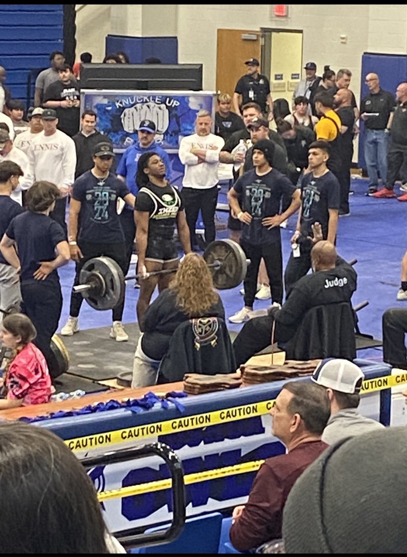 JohnRigsby__'s tweet photo. #AGTG I am very excited to say that I am a state qualified powerlifter with a total of 1365 lbs‼️🙏
475 squat
360 bench
530 deadlift
#STATEBOUND2024
@BrenhamCubAth @CoachR_Jones @TLU_Football @TommyHolmesTLU @CoachMarshall_  @CoachBeauGrech https://t.co/bMfvYqmiBU