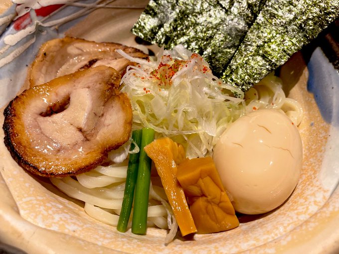 もつつけ麺なるものクソ美味かった 