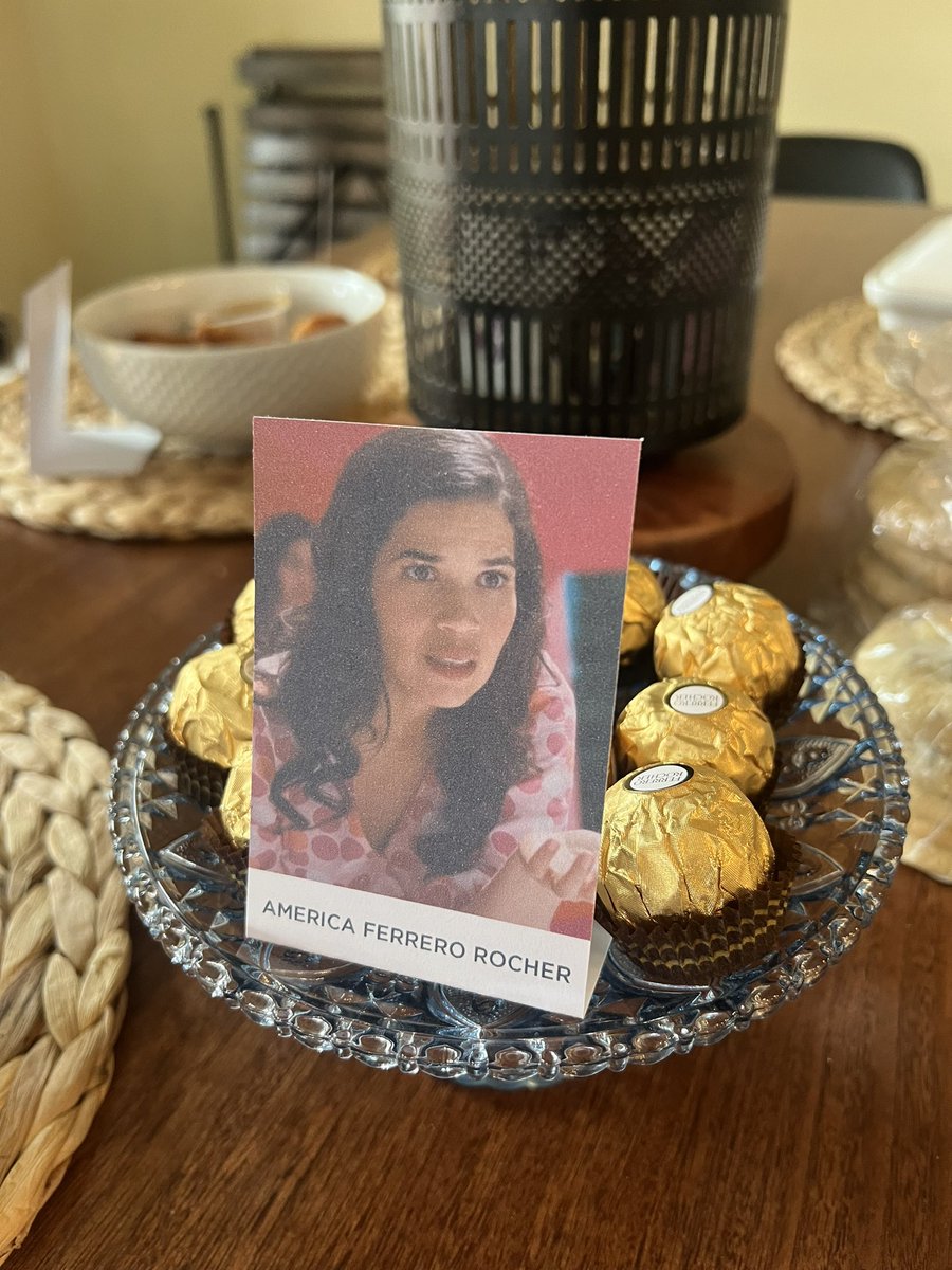 Regina 🍿 tweet media