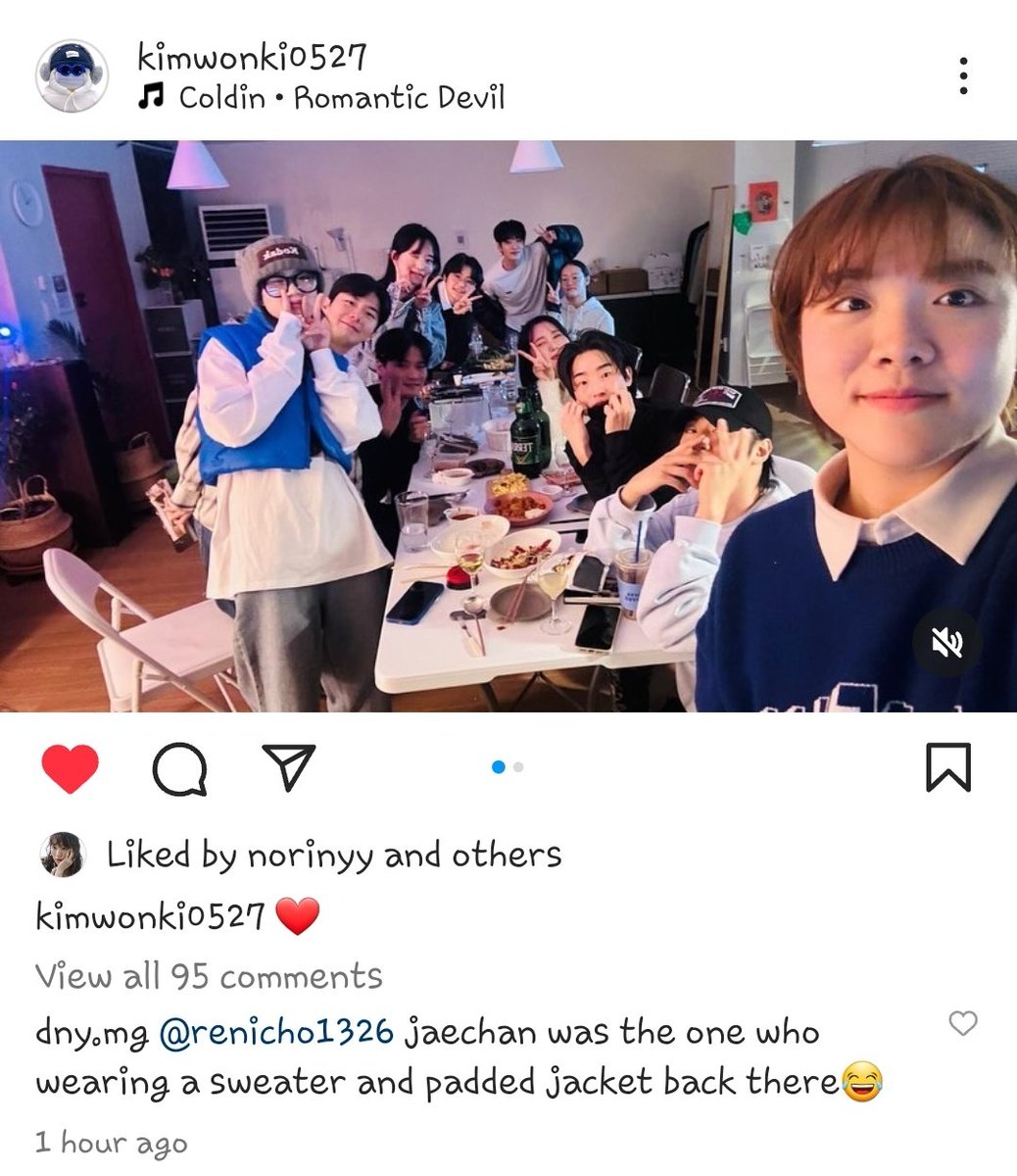 ayneeddu's tweet photo. when team semantic error is giving 'the signs':
nojin-nim✅️
wonki-nim✅️
jio-nim✅️

park seoham-nim?????? park jaechan-nim?????? knock knock????? hello???????? https://t.co/J4ksfirYIc