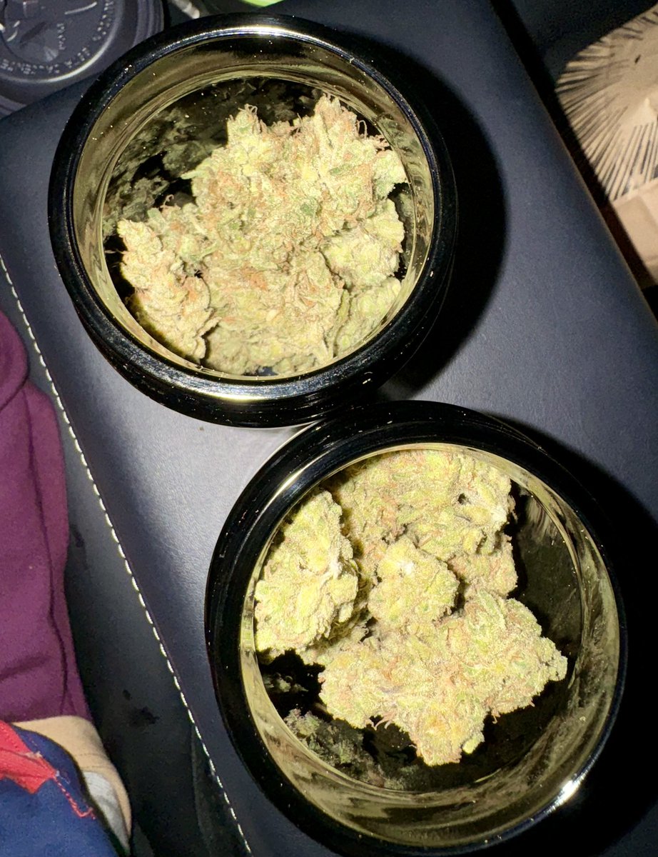 justfeats's tweet photo. I knew I was gettin the HB rosin, but the honey banana flower? 🫠🫠🫠 https://t.co/HGHx3EB3Bv