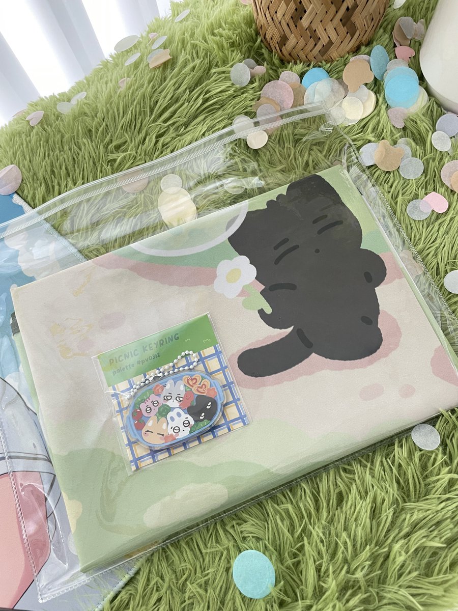 🌿𝙋𝙖𝙡𝙚𝙩𝙩𝙚 # 𝙥𝙫𝟬𝟯𝟭𝟮
₊˖˚˳⌖ 피크닉매트 취소 수량 판매  ♡‧₊ ˚˖  

피크닉매트 예약 미입금 수량만큼 현장판매가 진행됩니다.
구매를 원할시 럭키드로우존에 문의 부탁드립니다. ❣️

✨