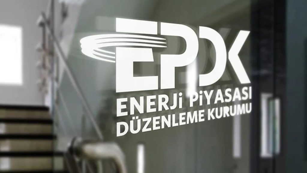 EPDK’dan şarj hizmetleri piyasasına sıkı takip
ticaretgazetesi.com.tr/2024/03/11/epd…
#EPDK #sarjhizmeti