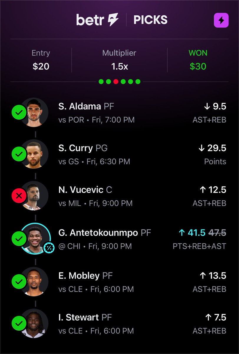 ScrewstonProps's tweet photo. @AlexMonahan100 Vucevic got EJECTED on a questionable flagrant 2 when he was 0.5 RA away from clearing my 6 slip… last leg in the parlay too. Haopened last week. 😭 https://t.co/XYQ7HfiD3t
