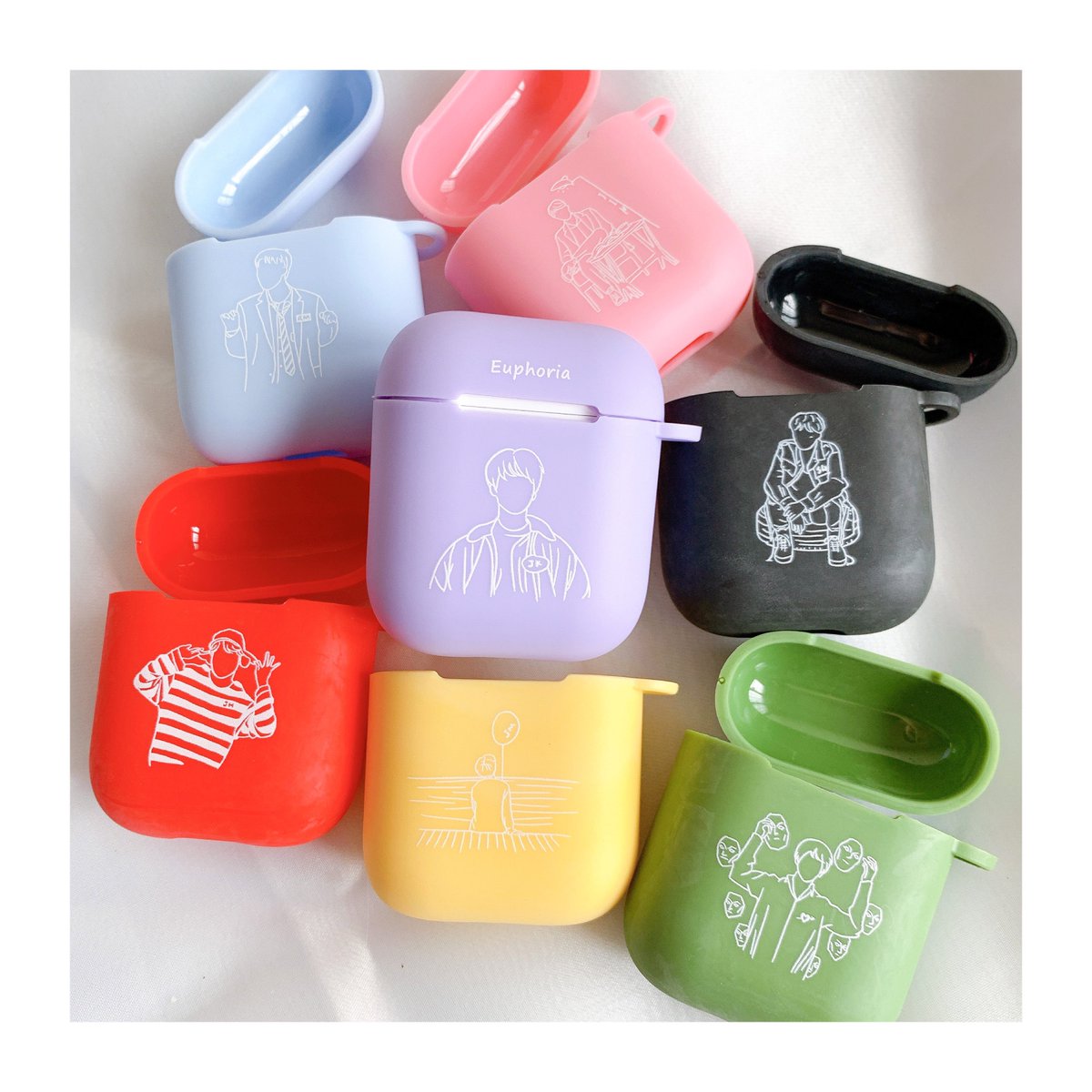 k_periphery's tweet image. 【GIVEAWAY 🌟】

BTS Personal Title Song Series 
Airpod Case Ver 1/2 

(please mention which member you want, if no mention will give randomly)

🔗：shp.ee/zt29s4j
(price set RM1 due to transaction charge)

#bts  #pasarbts #pasarBTS #pasarbtsmy @pasarBTS @BTSMarketMY