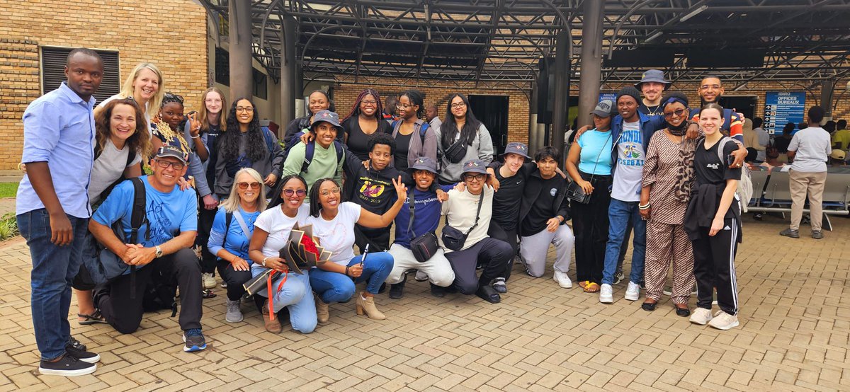 JosyMurphy's tweet photo. Warm Welcome at Kigali Airport!
Stay tuned to Video Day 1
We had great dinner, walked at night
Everyone loved the palm trees, the cleanness of the city.. wow wow
Today is going to be a great Day.
#visitrwanda #rwandaisopen #rwandaisclean #STRwandastudenttrip https://t.co/RZYnk0AmkU