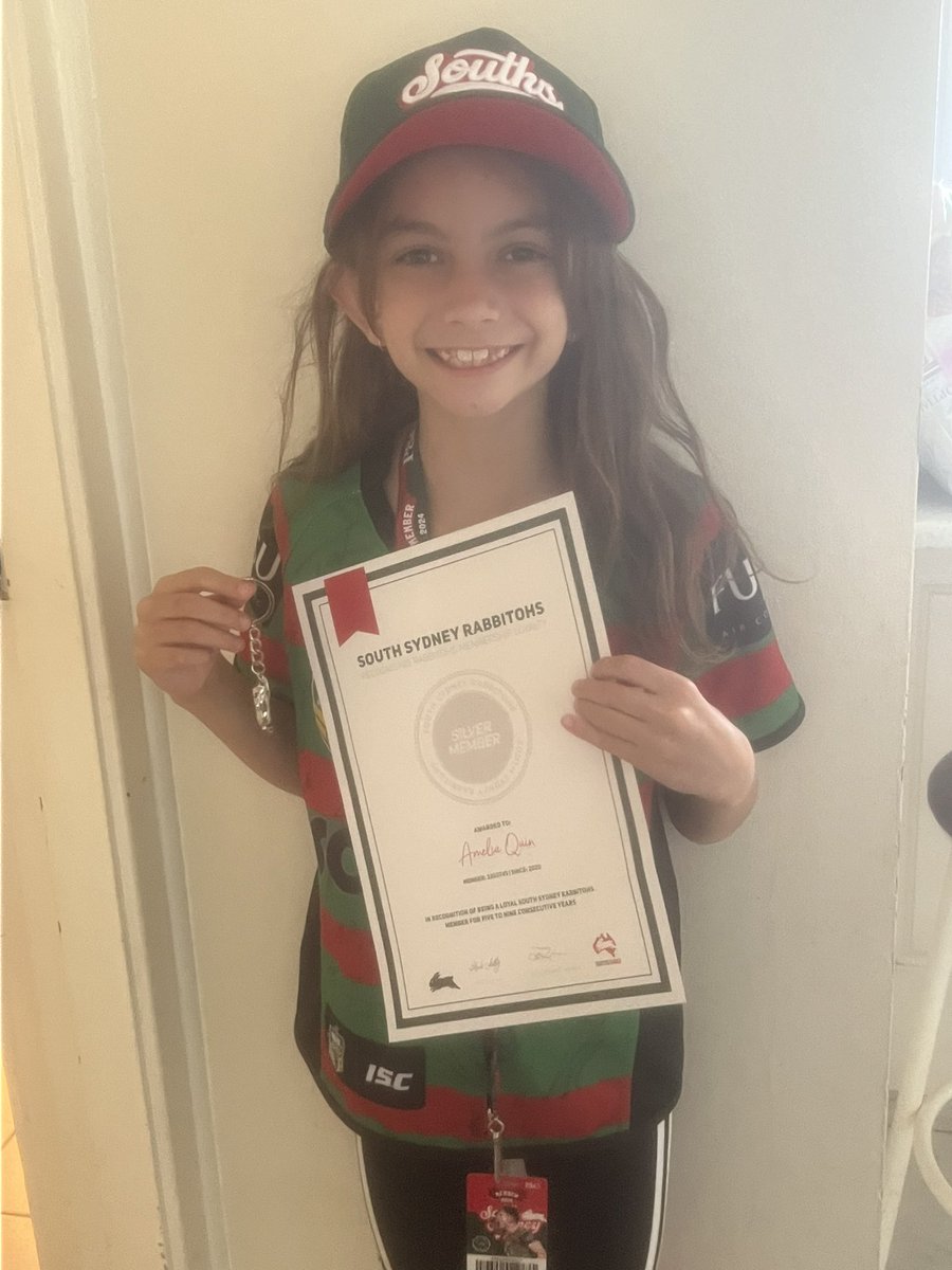 lisacallaghan83's tweet photo. My proud silver @SSFCRABBITOHS member. #GoRabbitohs https://t.co/UsWYHszB7V