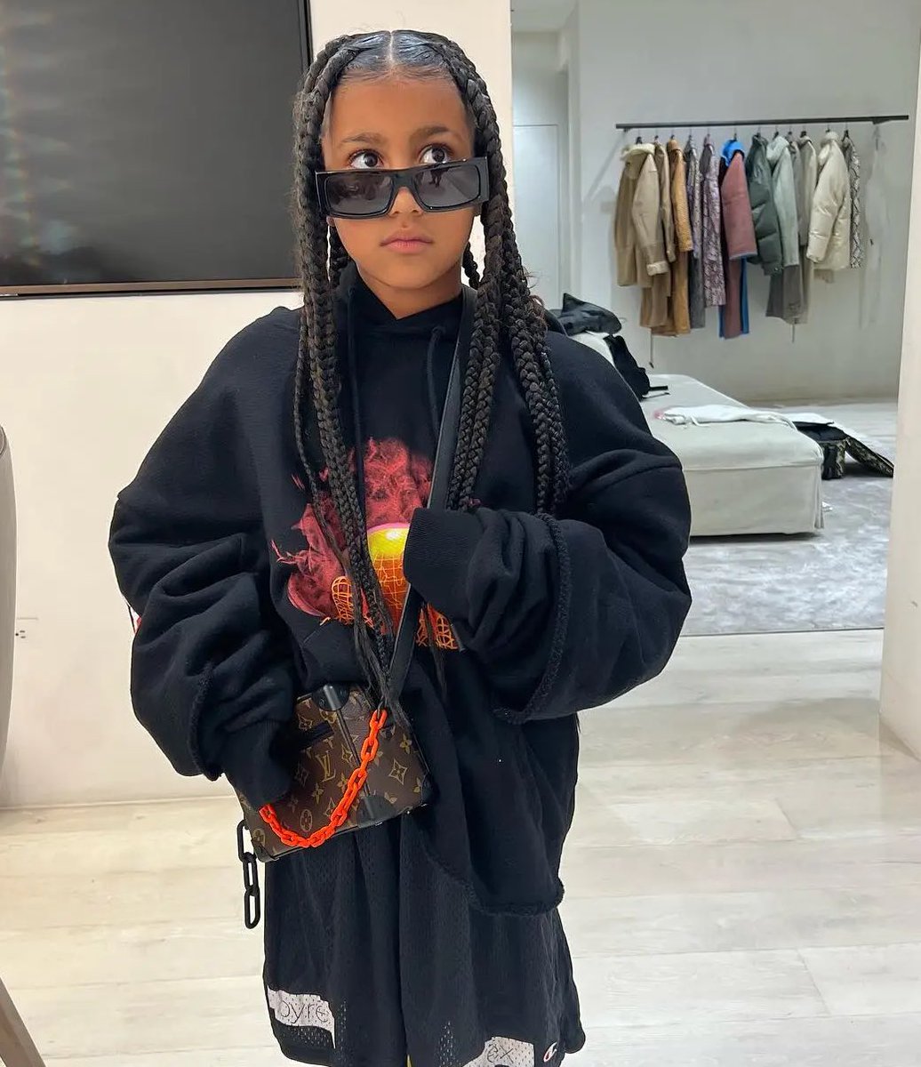 SaycheeseDGTL's tweet photo. North West announces she’s working on her debut album titled ‘Elementary School Dropout’ 📚 https://t.co/I06G4oOUEF