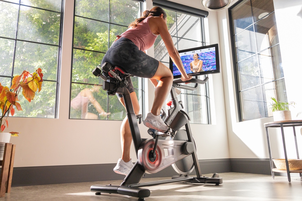 UKProform's tweet photo. Scenes like this when i'm cycling from home! The countdown to Spring is on ProForm.

https://t.co/tkZTXi2fEv 🔗

#ProForm #ProFormFitness #iFIT #exercisebike #rower #elliptical #running #homegym #fitness #training #strength #workout #womensfitness #womenshealth #menshealth https://t.co/mYTOSVZ3nc