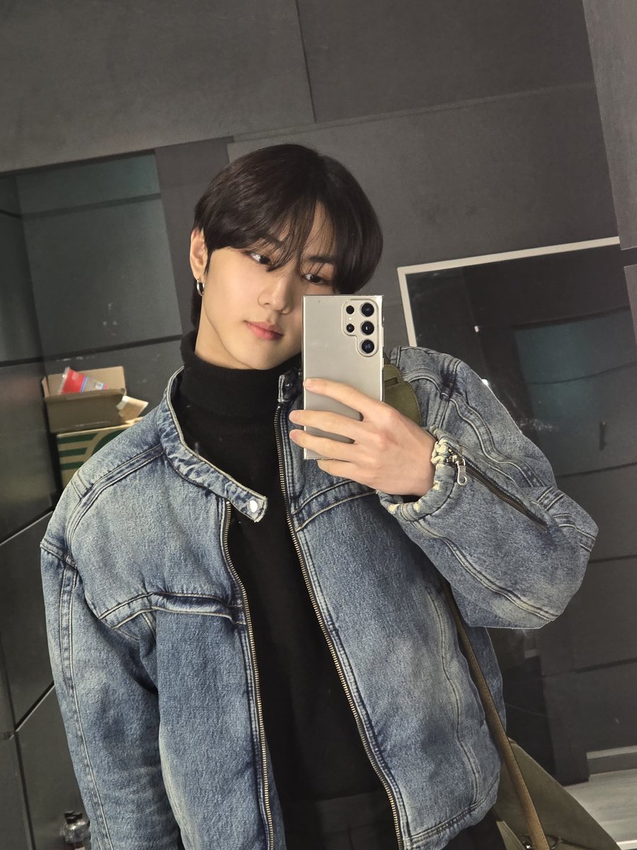 enhypenweverse's tweet photo. [ #정원’s Post ] 240311 

#JUNGWON: Fighting for Monday 🔥

@ENHYPEN_members @ENHYPEN #ENHYPEN #엔하이픈 https://t.co/PyORclZuGu