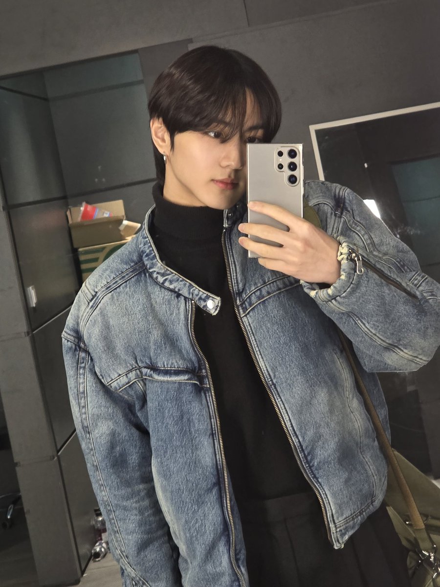 [ #정원’s Post ] 240311 

#JUNGWON: Fighting for Monday 🔥

<a href="/ENHYPEN_members/">ENHYPEN</a> <a href="/ENHYPEN/">ENHYPEN OFFICIAL</a> #ENHYPEN #엔하이픈