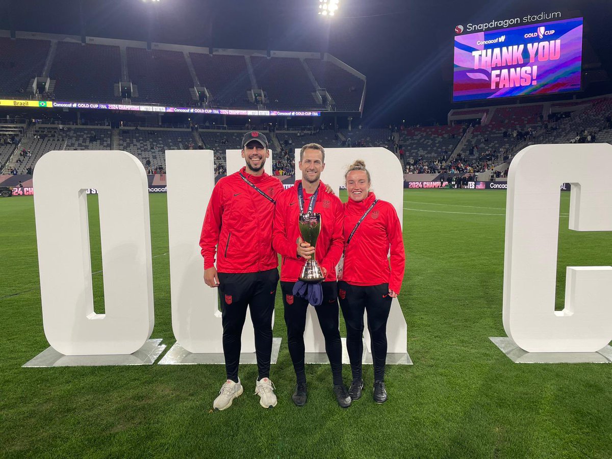 lukekeaney1's tweet photo. Let’s go 💪🏻 Massive congratulations to @keaneykate6 on winning the @GoldCup with @USWNT 🏆🇺🇸 #donegal https://t.co/rFjDsxKGpk
