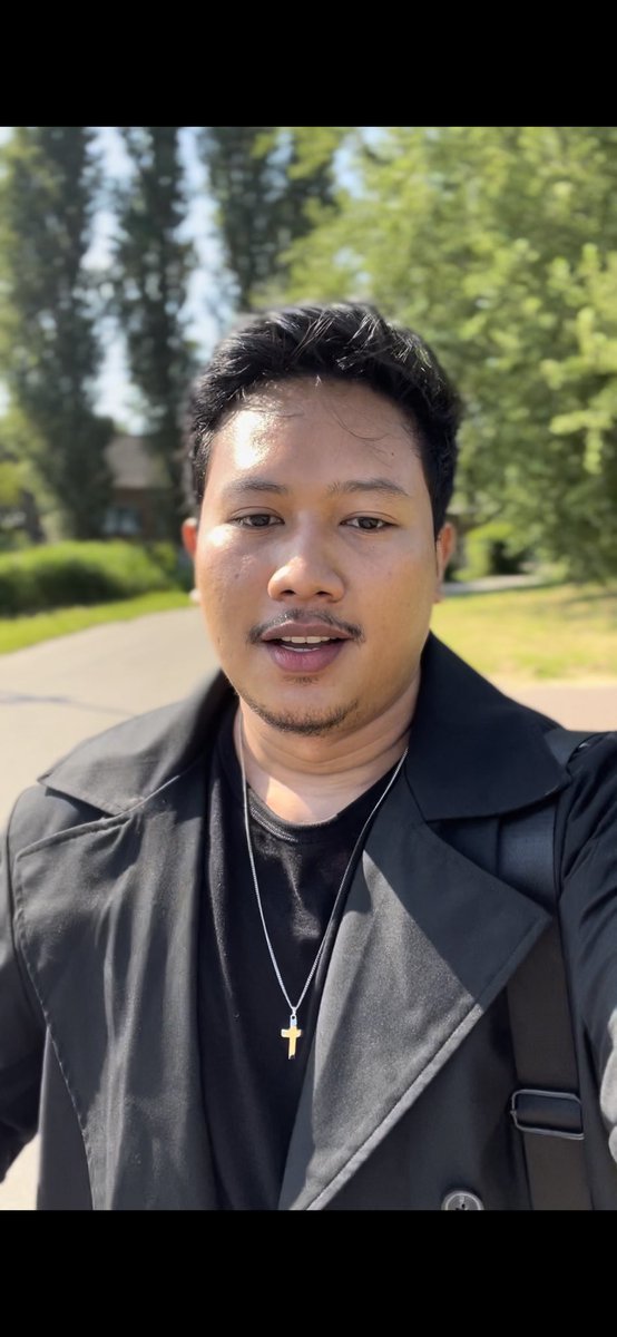 Gustuu's tweet photo. Cari temen jj ke europe https://t.co/ZjDEaCxytf