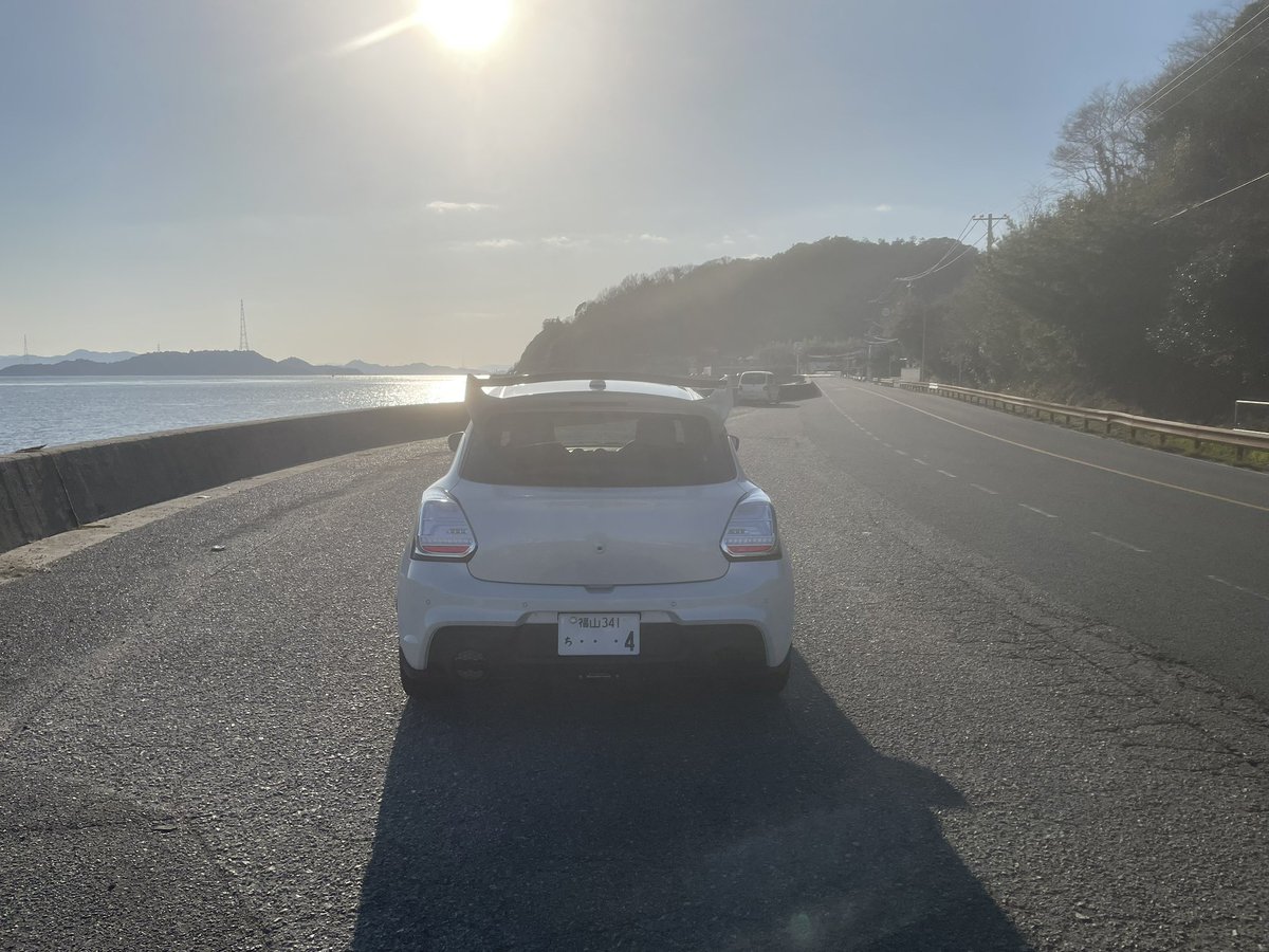 Rin_zc33s's tweet photo. ホイール綺麗になったから久しぶりに写活してきた🙂
#スイスポ #スイフトスポーツ #SWIFTsport #SWIFT #zc33s #車好き #車好きと繋がりたい #ADVAN #ADVANRacing #TC4 #スズキ #SUZUKI #suzuki #ヨコハマ #キャンディレッド #CandyRED https://t.co/YBxviIG5V1
