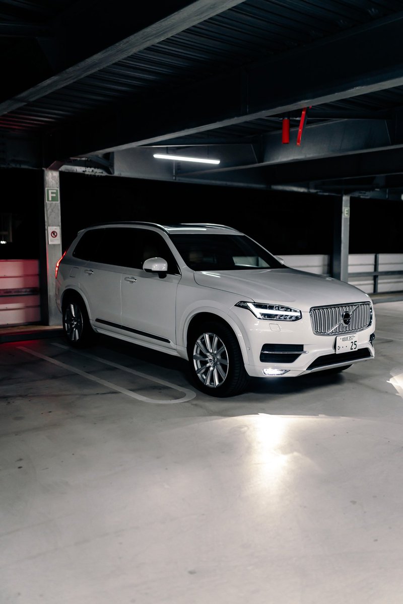 ryo25_evergreen's tweet photo. New car!!

VOLVO
XC90 Inscription https://t.co/lNiQSCHVkX