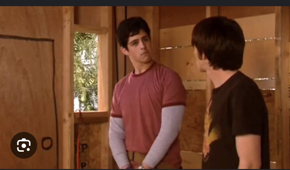 AYacatore's tweet image. Me tryna get in my room tn #magicmarker