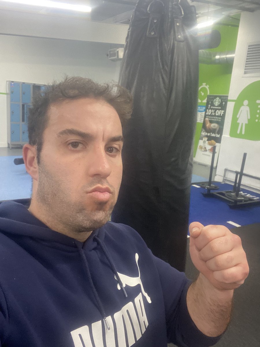 Gregollix3's tweet photo. Fight Gregollix vs jack Paul 🙏👌🙌 https://t.co/aN1yzo2EyE