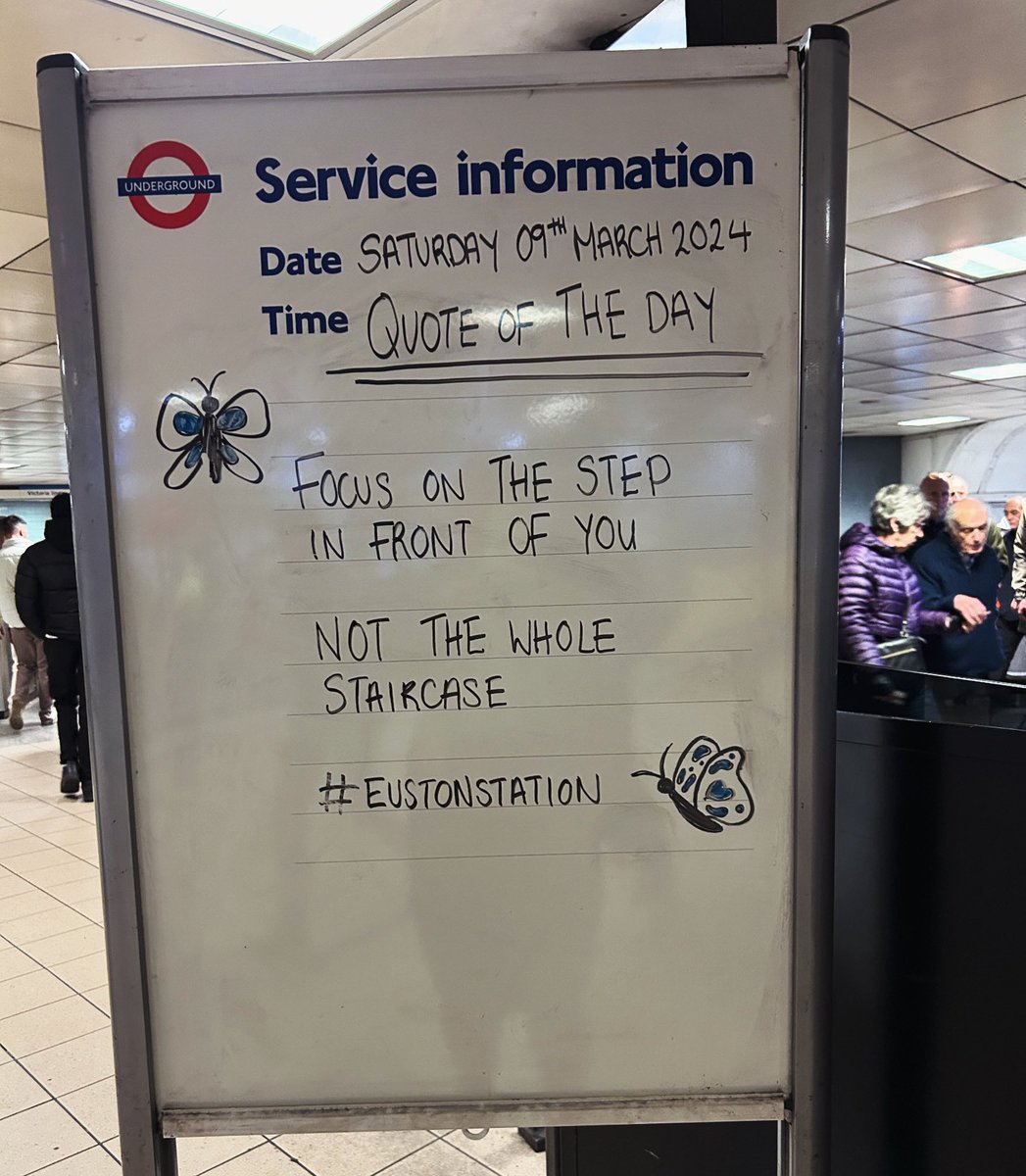 Spotted @NetworkRailEUS on Saturday 👌👌

#words #wordswordswords #wordstoliveby #wordswag #wordsmatter #wordsmith #wordpower #copy #copywriting #copywritingtips #copywriters #copywritingskills #womenownedbusiness #womeninbusiness #womeninspiringwomen #womensupportwomen