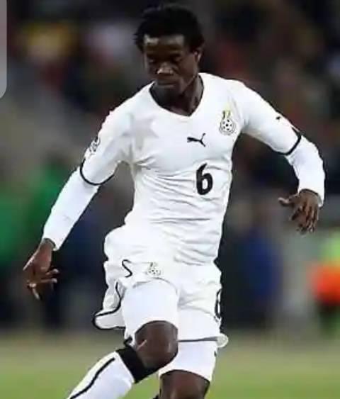 Anthony Annan (PABLO AIMAR) 🇬🇭🏅 The unstoppable defensive shield of the Black Stars in the 2008 AFCON and 2010 FIFA WORLD CUP 🔥⚽♥️. YOUR MEMORIES ABOUT HIM.