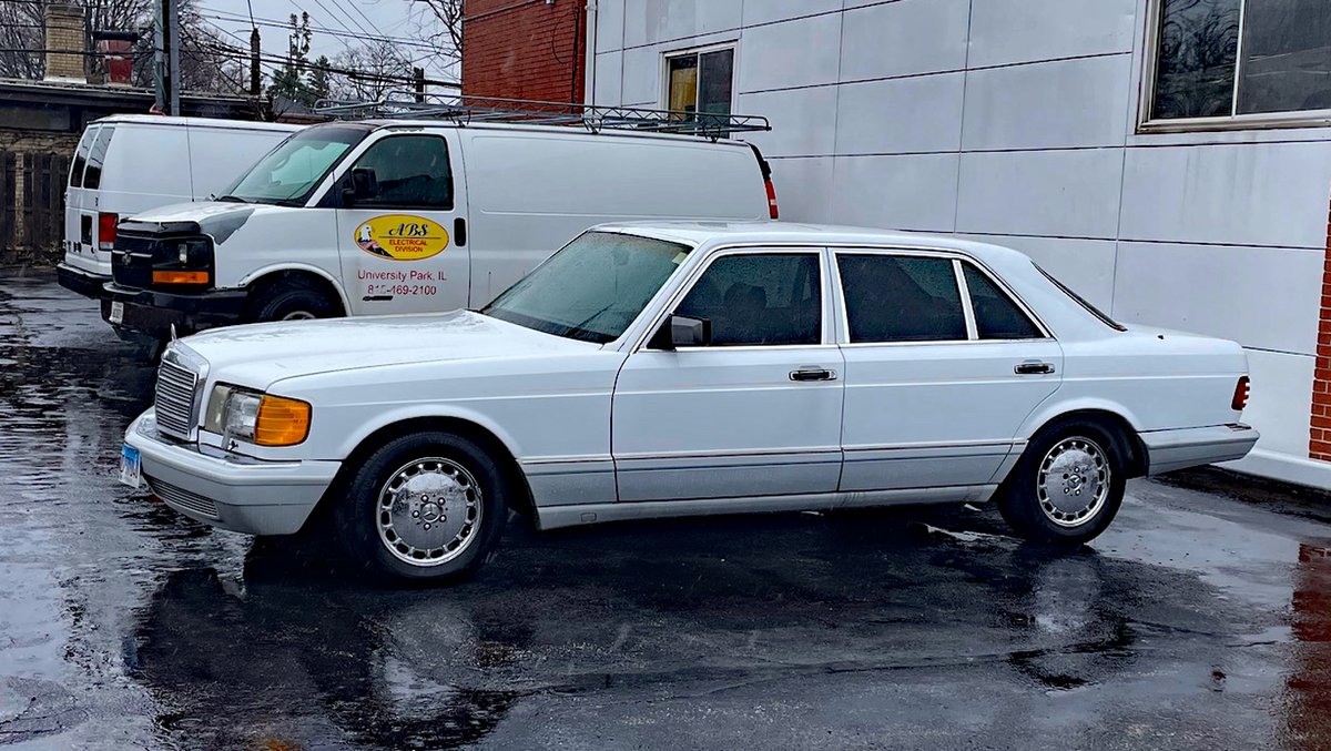 Car_Guy_Tom's tweet photo. The Saturday Collection--a little late. Thinking that Outback might be L.L. Bean. #CarSpotter #SaturdayCollection #SClass #SKlasse #SaturnSky #ToyotaFJ #Drizzle https://t.co/AMT0418SpZ