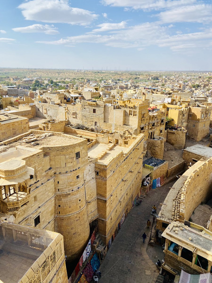 ipatrolhead's tweet photo. In three words I can sum up everything I've learned about life: it goes on.
#rajsthantourism #MilitaryMind #jaisalmerdiaries https://t.co/5cjRHRkK5w