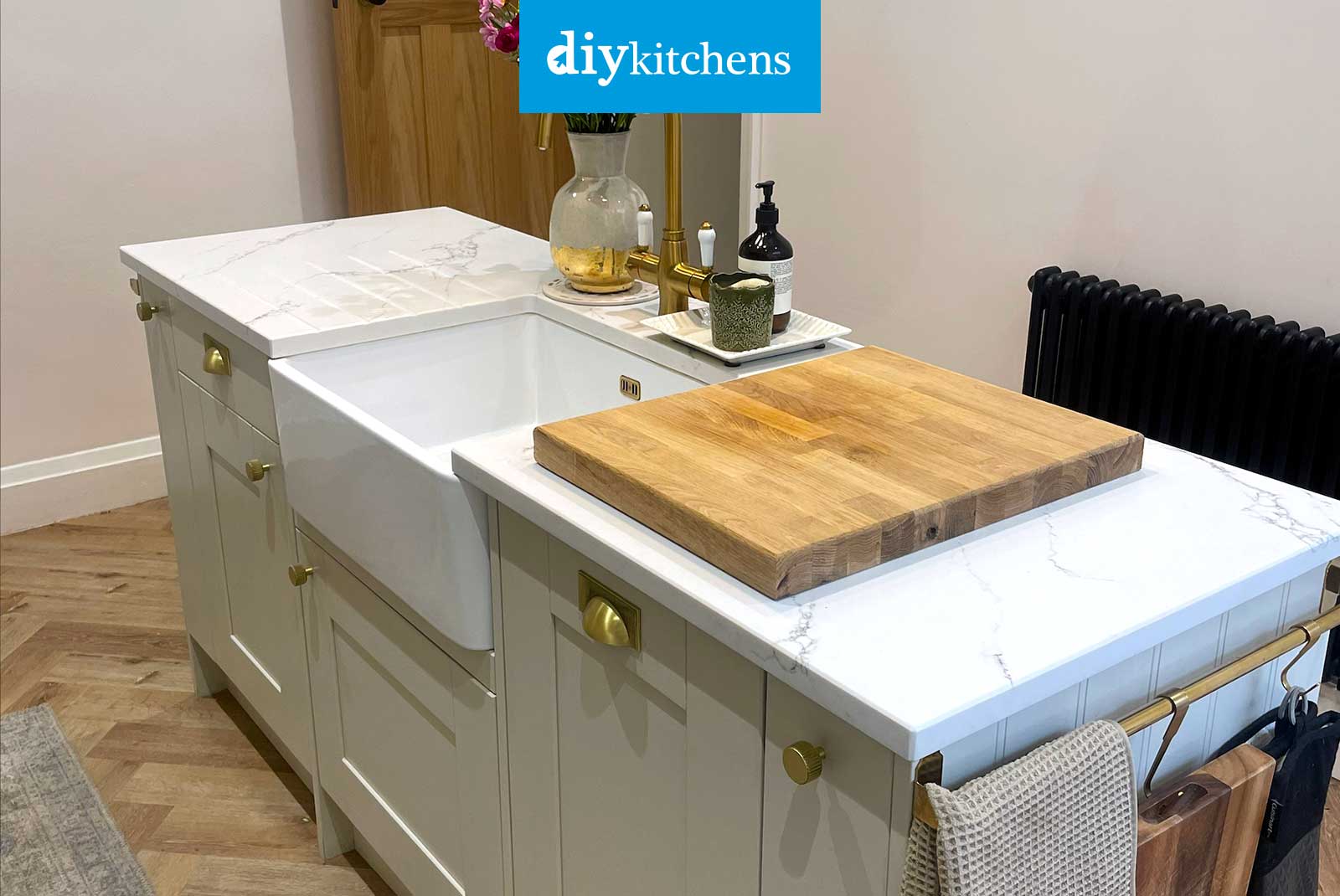 Diy kitchens belfast sink deals