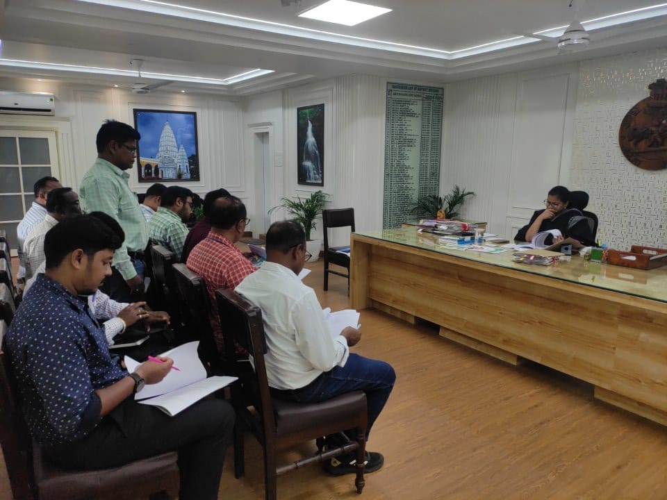 itdathrampur's tweet photo. ITDA Th.Rampur has organised DLCMC meeting on LABHA scheme, under the Chairmanship of Collector Kalahandi on dated 01.03.2024 https://t.co/X2f9dWvFOu