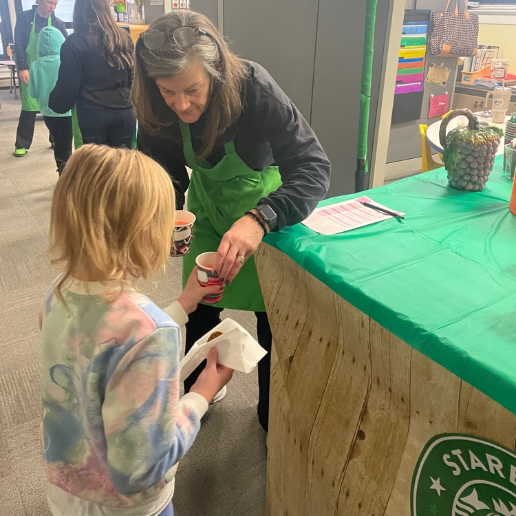 bellmawrschools's tweet photo. Bellmawr Park ended Read Across America week with some treats and stories at the Starbooks cafe! What a fun way to introduce our students to some of our favorite books. Thank you to our Basic Skills Teachers for setting up this fun experience! https://t.co/mvjnr6TXbE