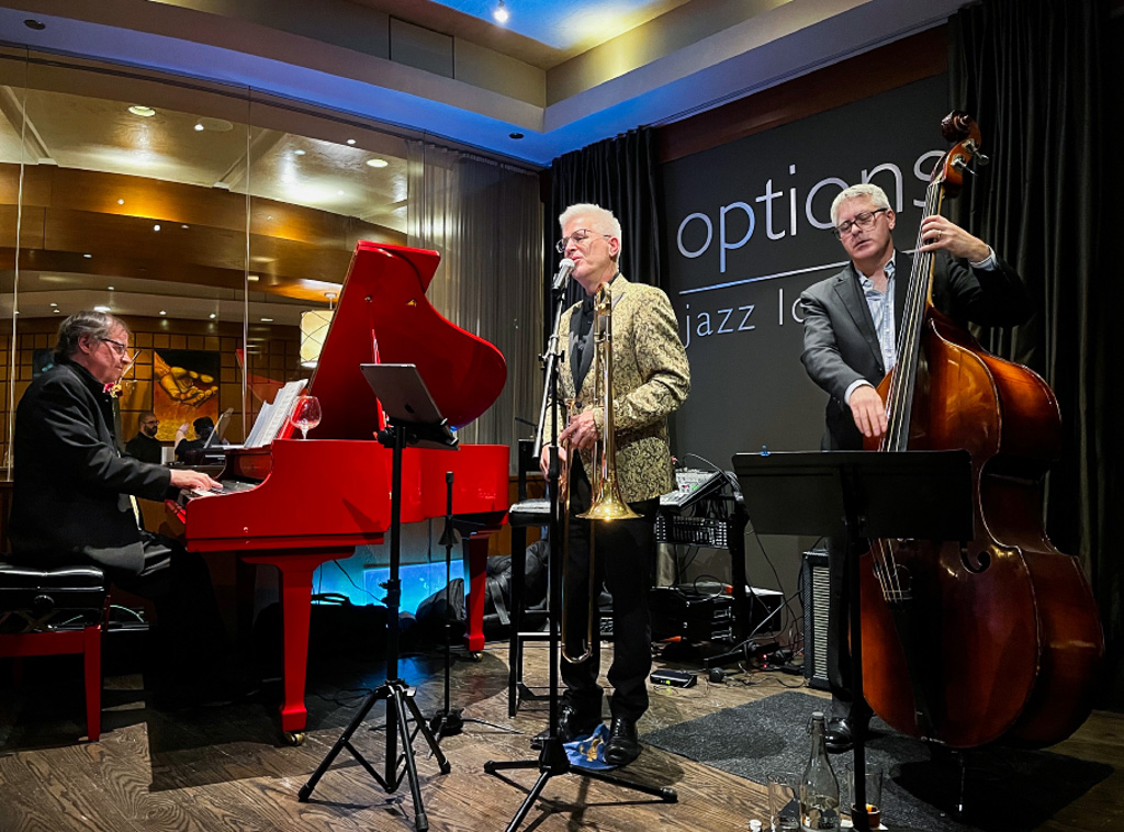 Need plans this weekend? The MALCOLM WADE Trio will be playing at the best jazz bar Ottawa has to offer: Options Jazz Lounge on Saturday, March 16th. 🎺🎵🎹 brookstreethotel.com/options-jazz-l… #ottawajazz